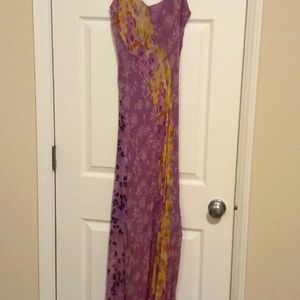 Gorgeous fitted dress.